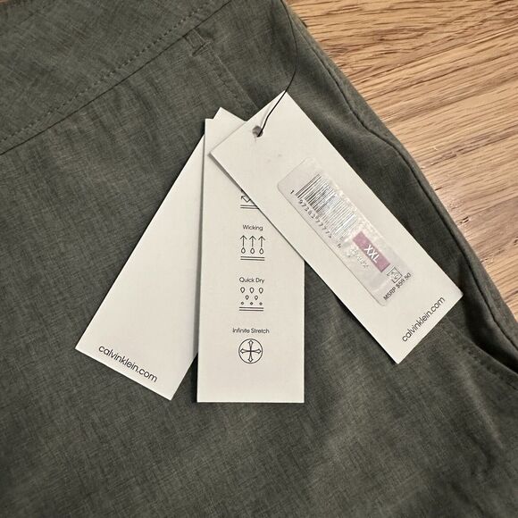 NWT!! Men’s Calvin Klein Swim Trunks/XXL - Picture 4 of 13